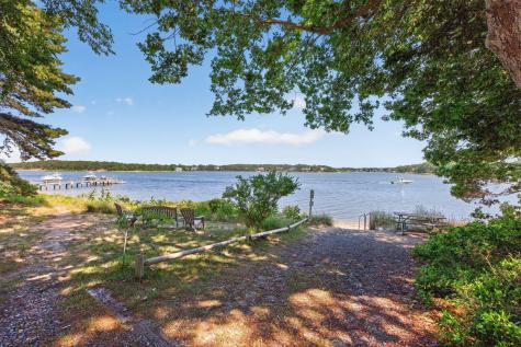 30 Fairway Road Yarmouth MA 02664