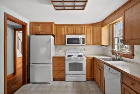 56 Raymond Street Falmouth MA 02540