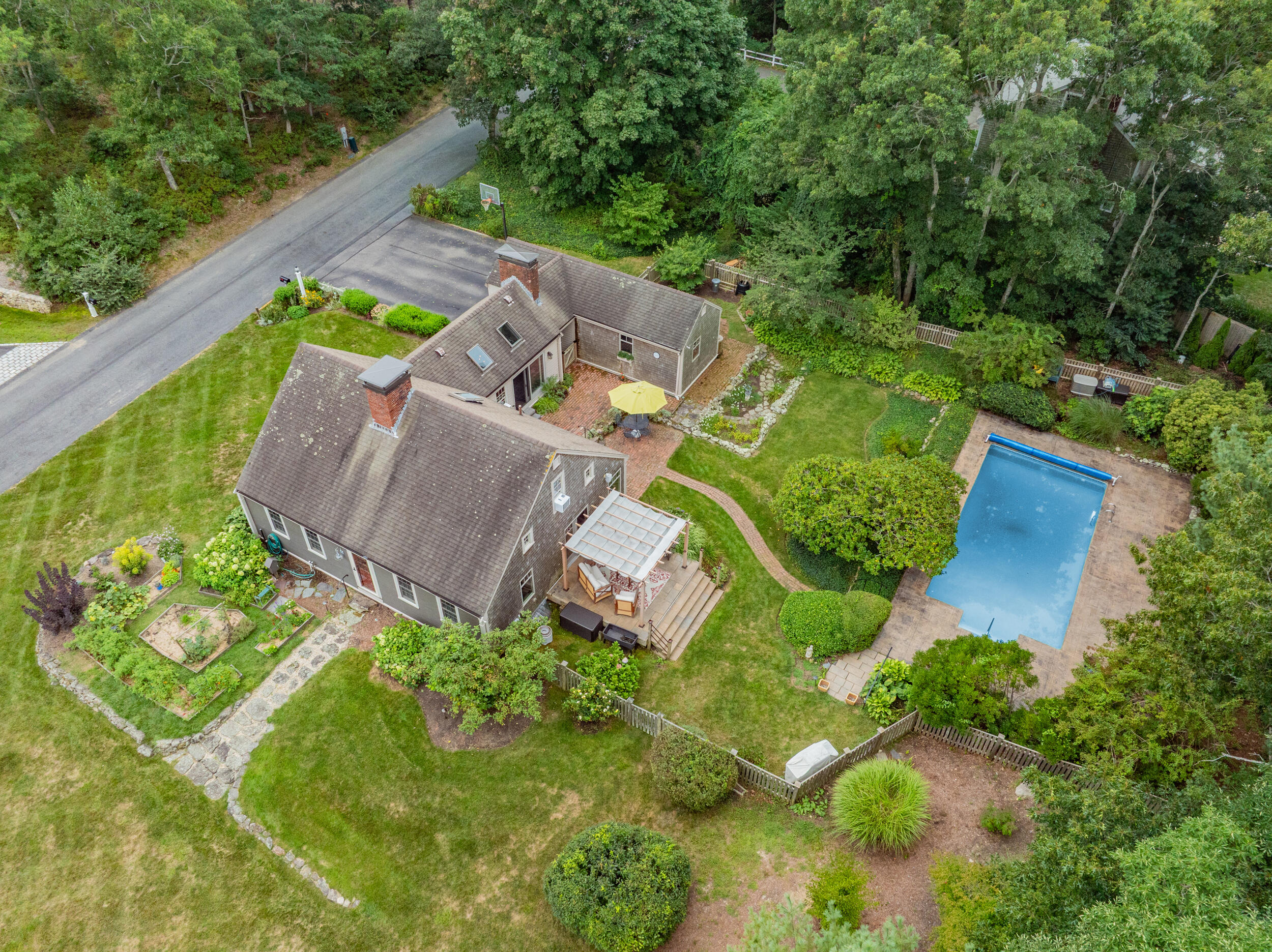 18 Manor Drive East Sandwich MA 02537