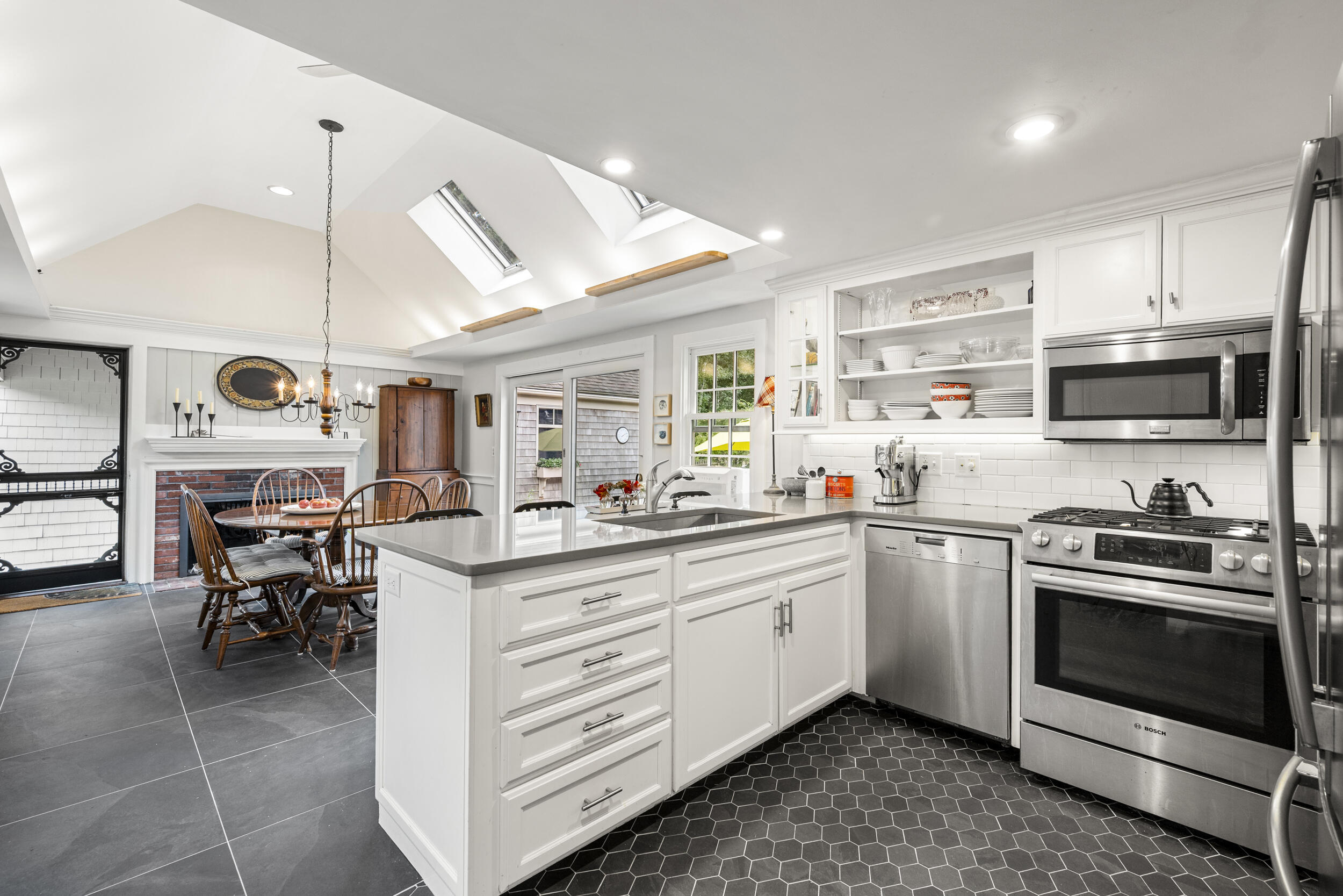 18 Manor Drive East Sandwich MA 02537
