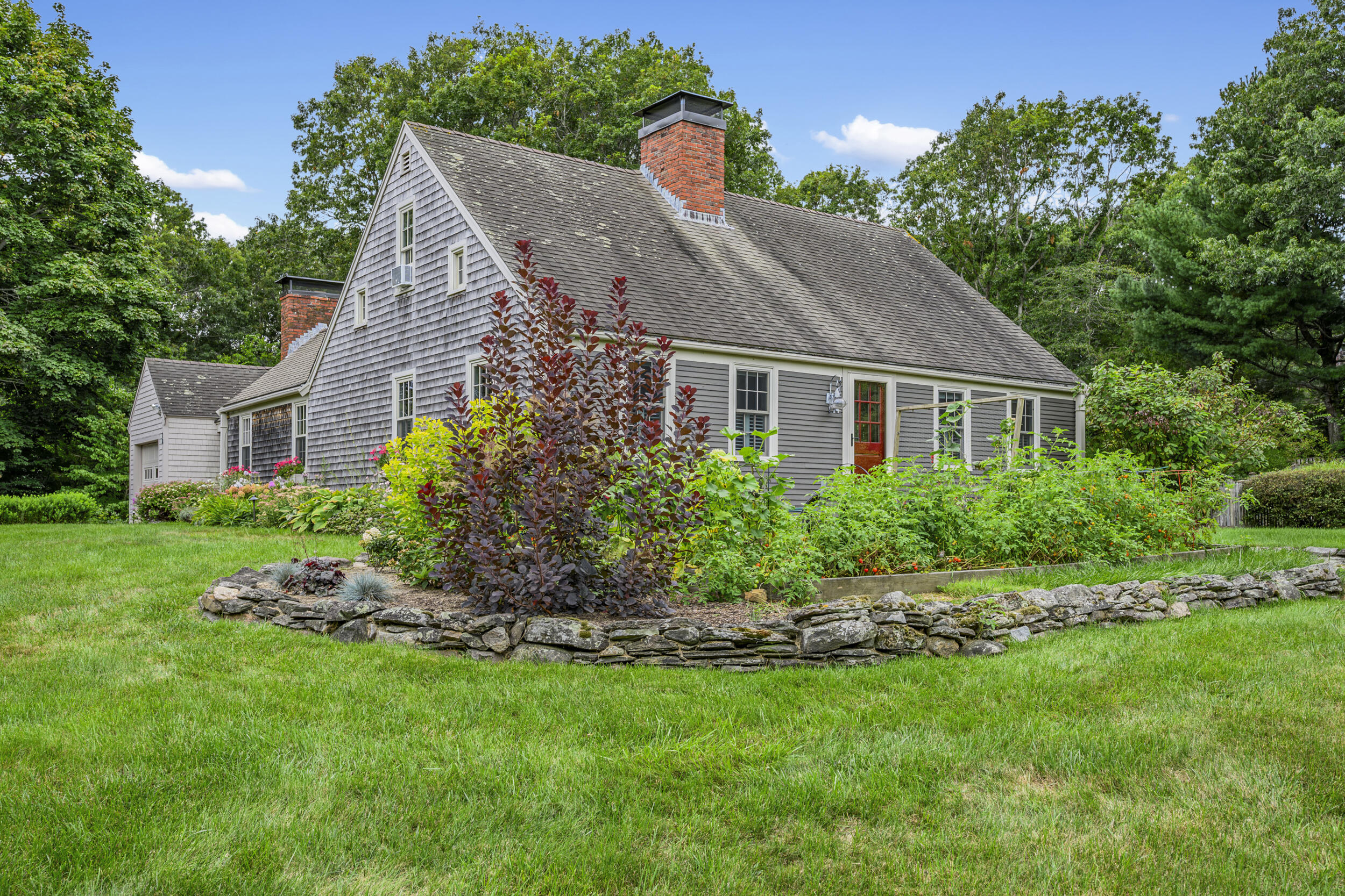 18 Manor Drive East Sandwich MA 02537