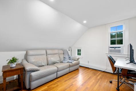 18 Manor Drive East Sandwich MA 02537