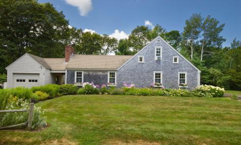18 Manor Drive East Sandwich MA 02537