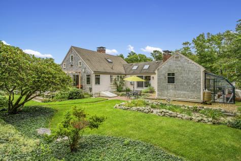 18 Manor Drive East Sandwich MA 02537
