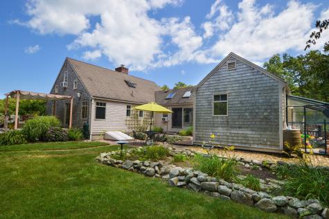 18 Manor Drive East Sandwich MA 02537