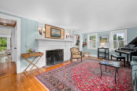 18 Manor Drive East Sandwich MA 02537