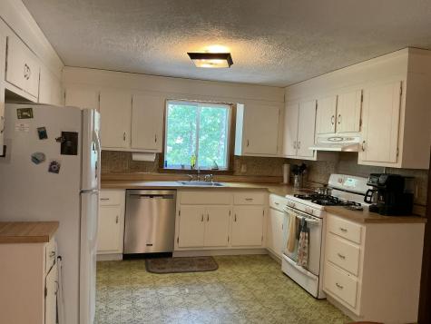 434 W Yarmouth Road Yarmouth MA 02673
