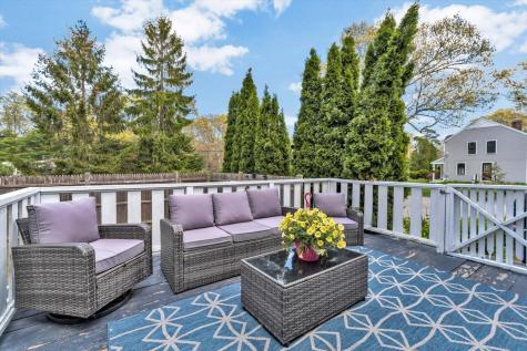104 Highland Street Mashpee MA 02649