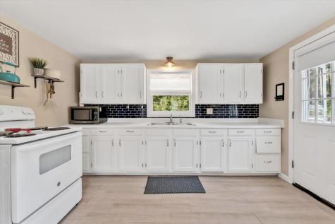 104 Highland Street Mashpee MA 02649