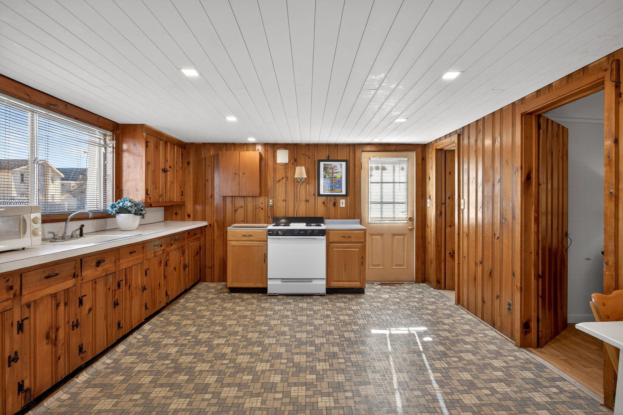 4 Freeman Avenue Sandwich MA 02563