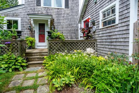 44 Brier Lane Brewster MA 02631