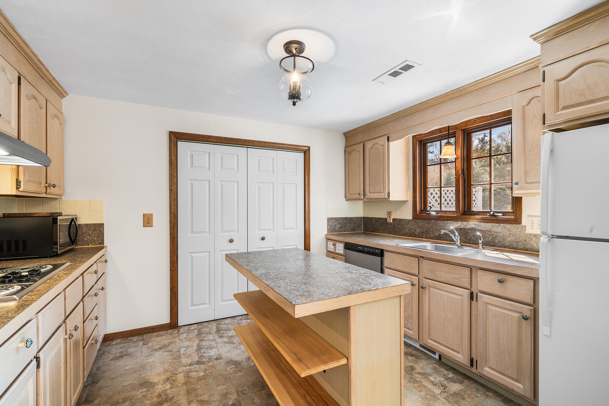 15 Pine Valley Road Barnstable MA 02601