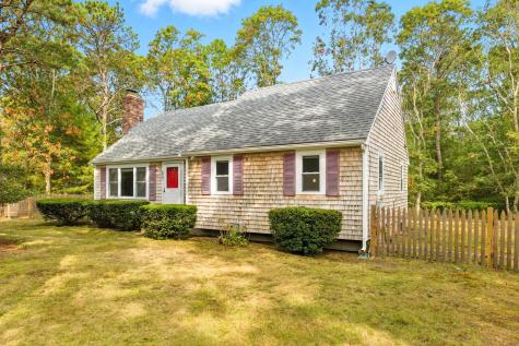 28 Shepard Place Falmouth MA 02536