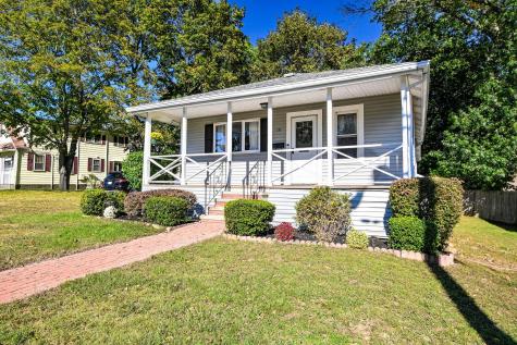 18 Lakeside Avenue Weymouth MA 02189