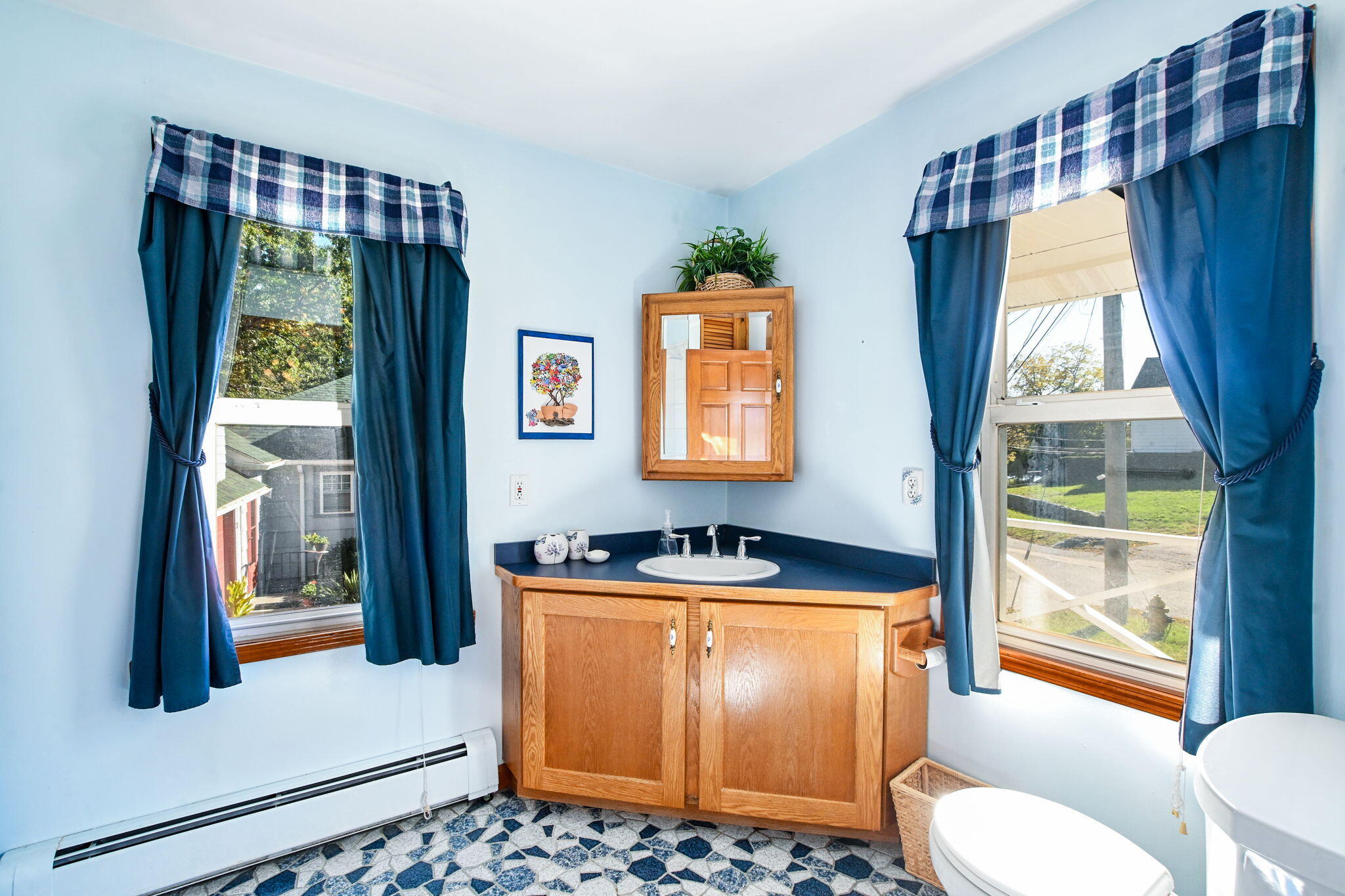 18 Lakeside Avenue Weymouth MA 02189