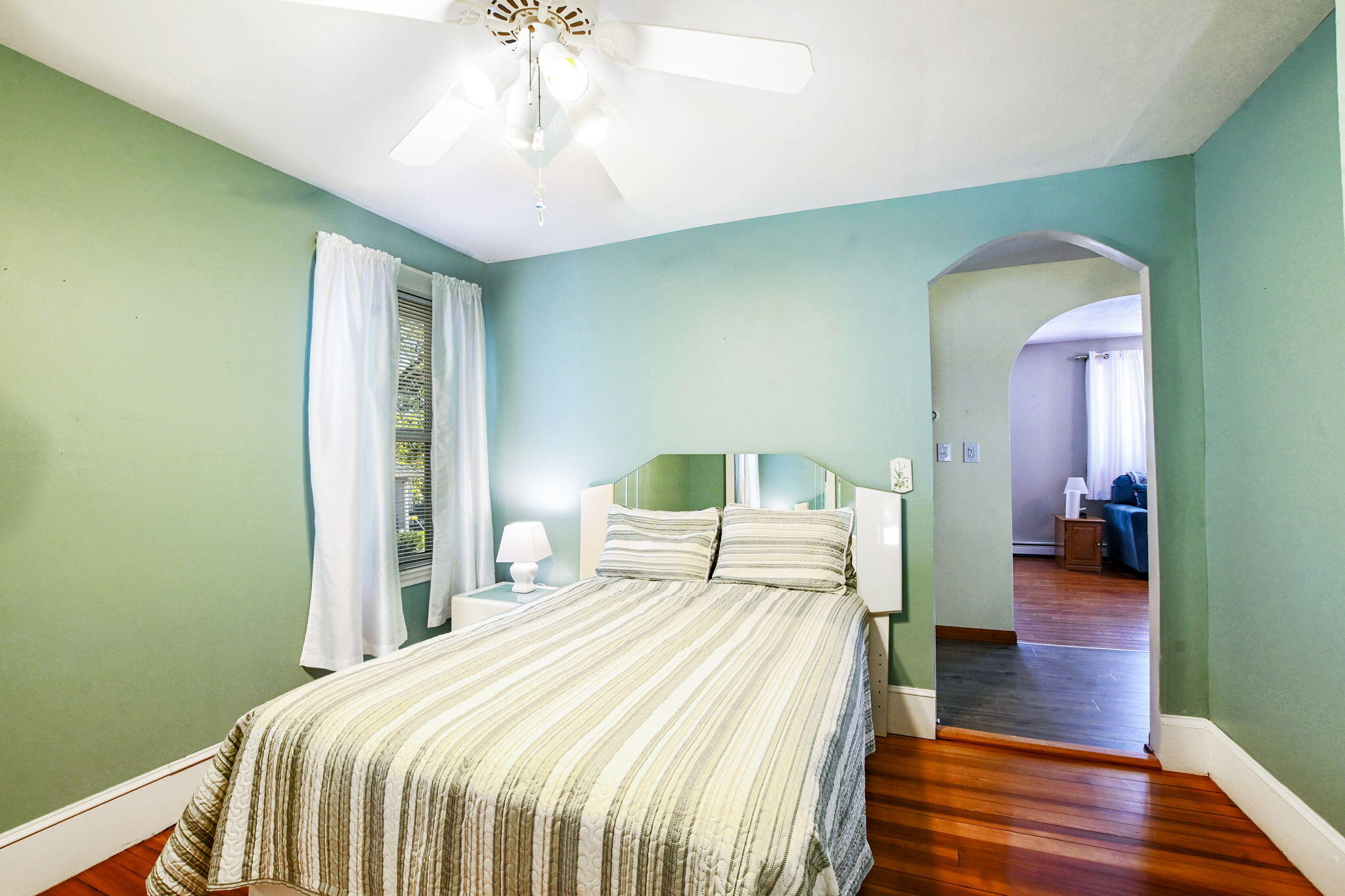 18 Lakeside Avenue Weymouth MA 02189