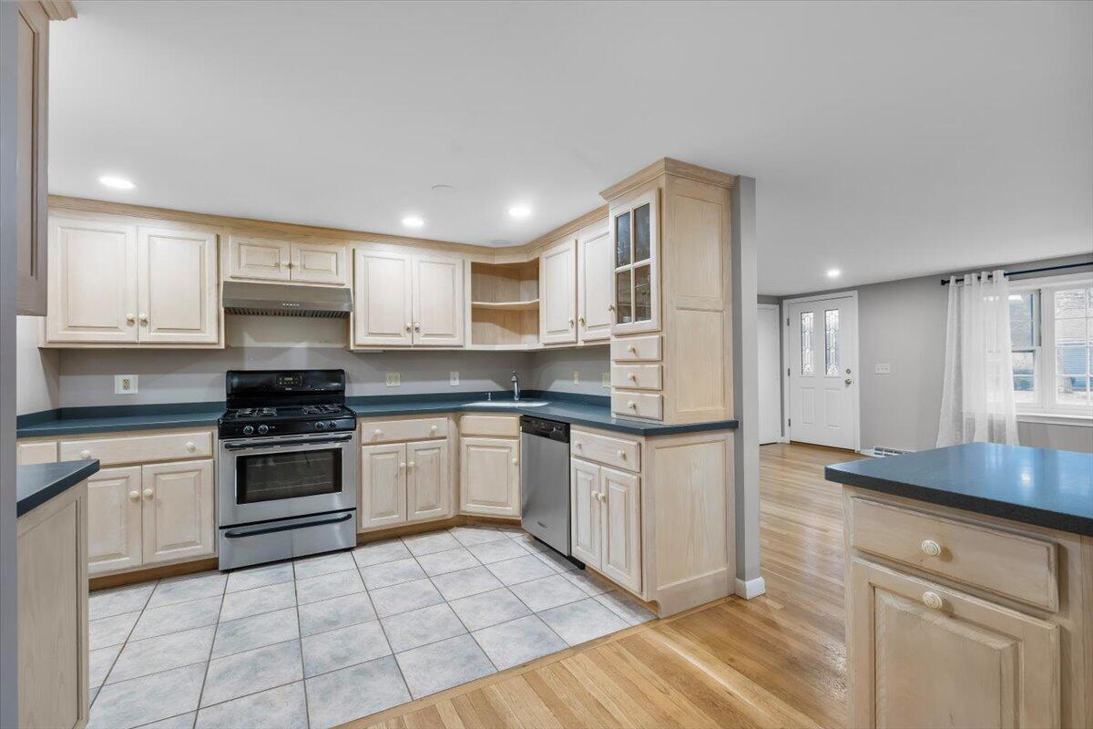 28 Merganser Lane Yarmouth MA 02673