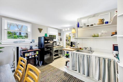 6 Professional Heights Road Truro MA 02666