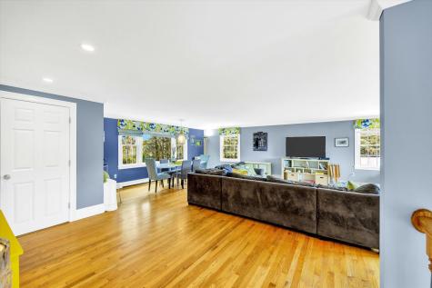 6 Professional Heights Road Truro MA 02666