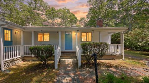 166 James Circle Mashpee MA 02649