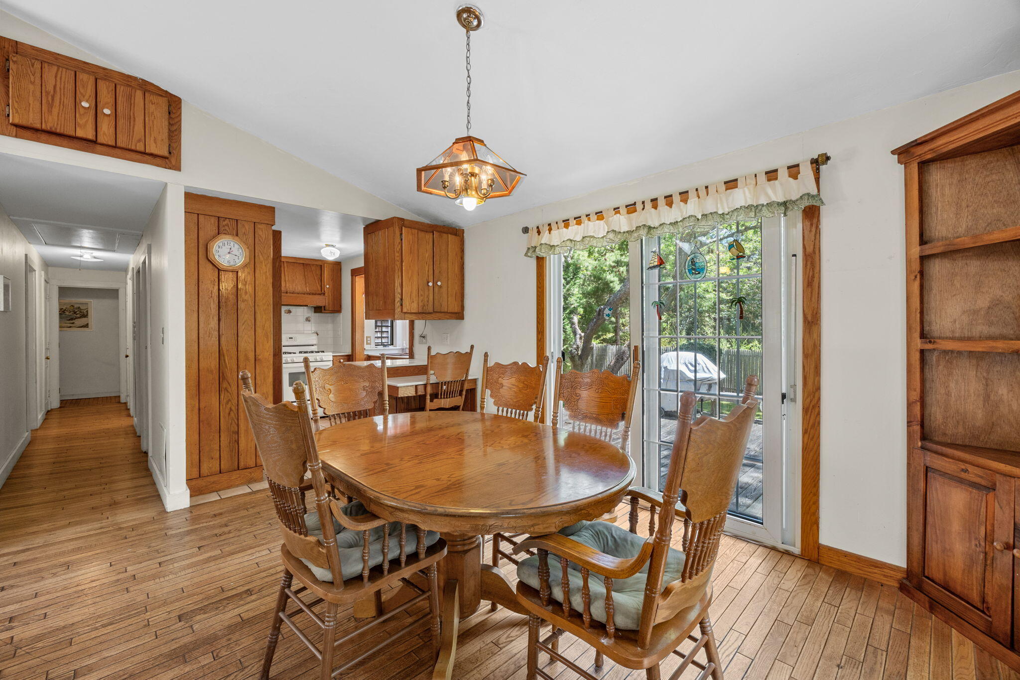 166 James Circle Mashpee MA 02649