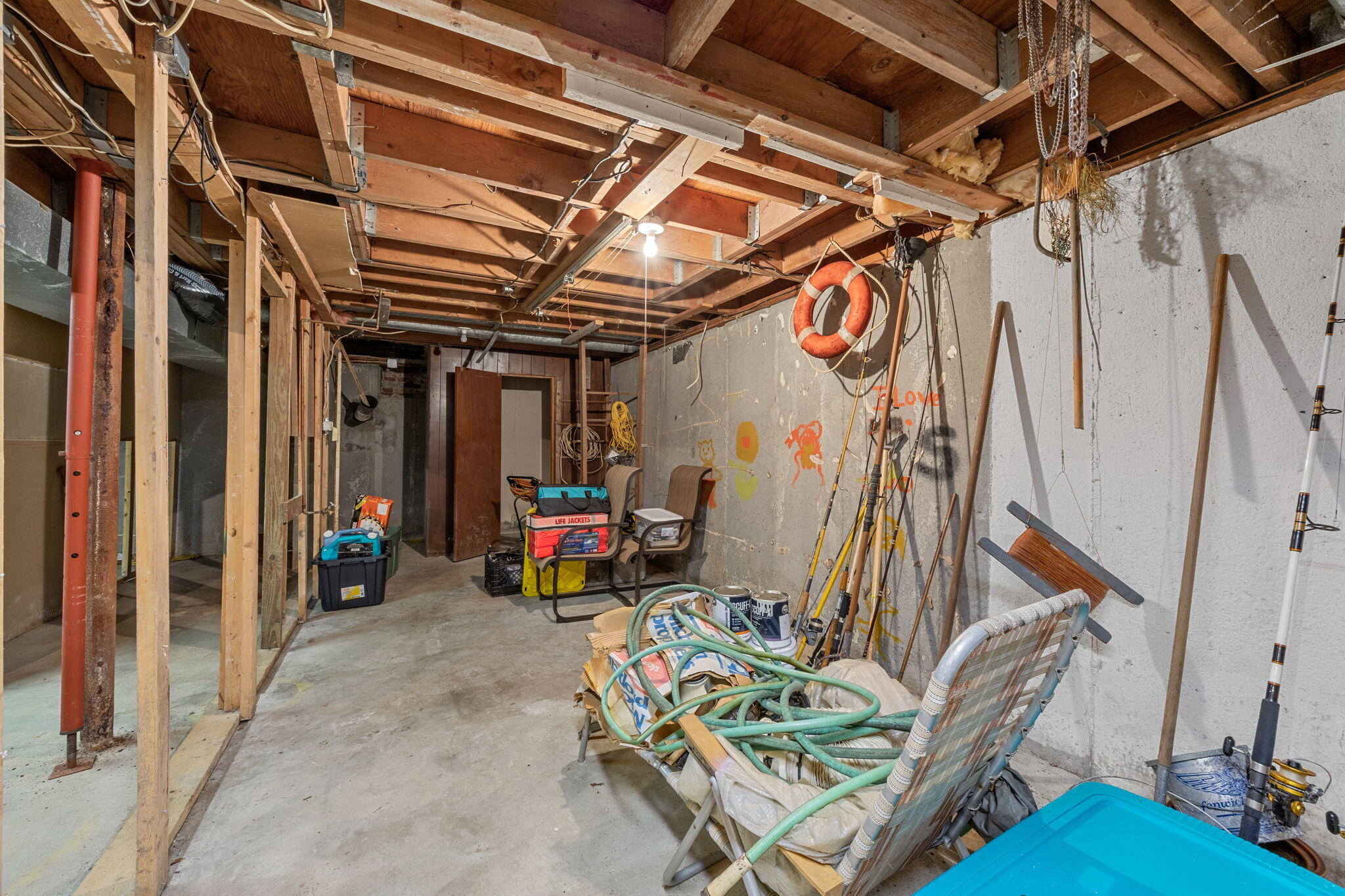 166 James Circle Mashpee MA 02649