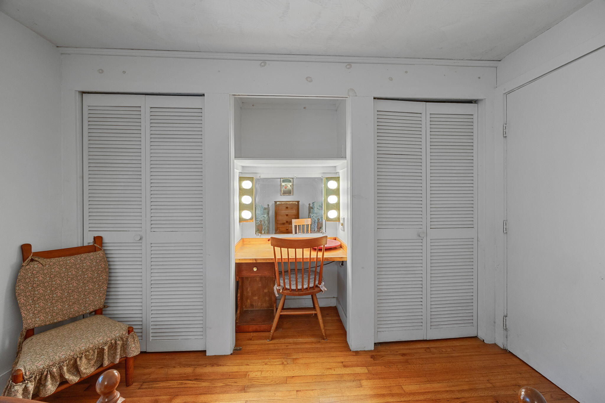 166 James Circle Mashpee MA 02649