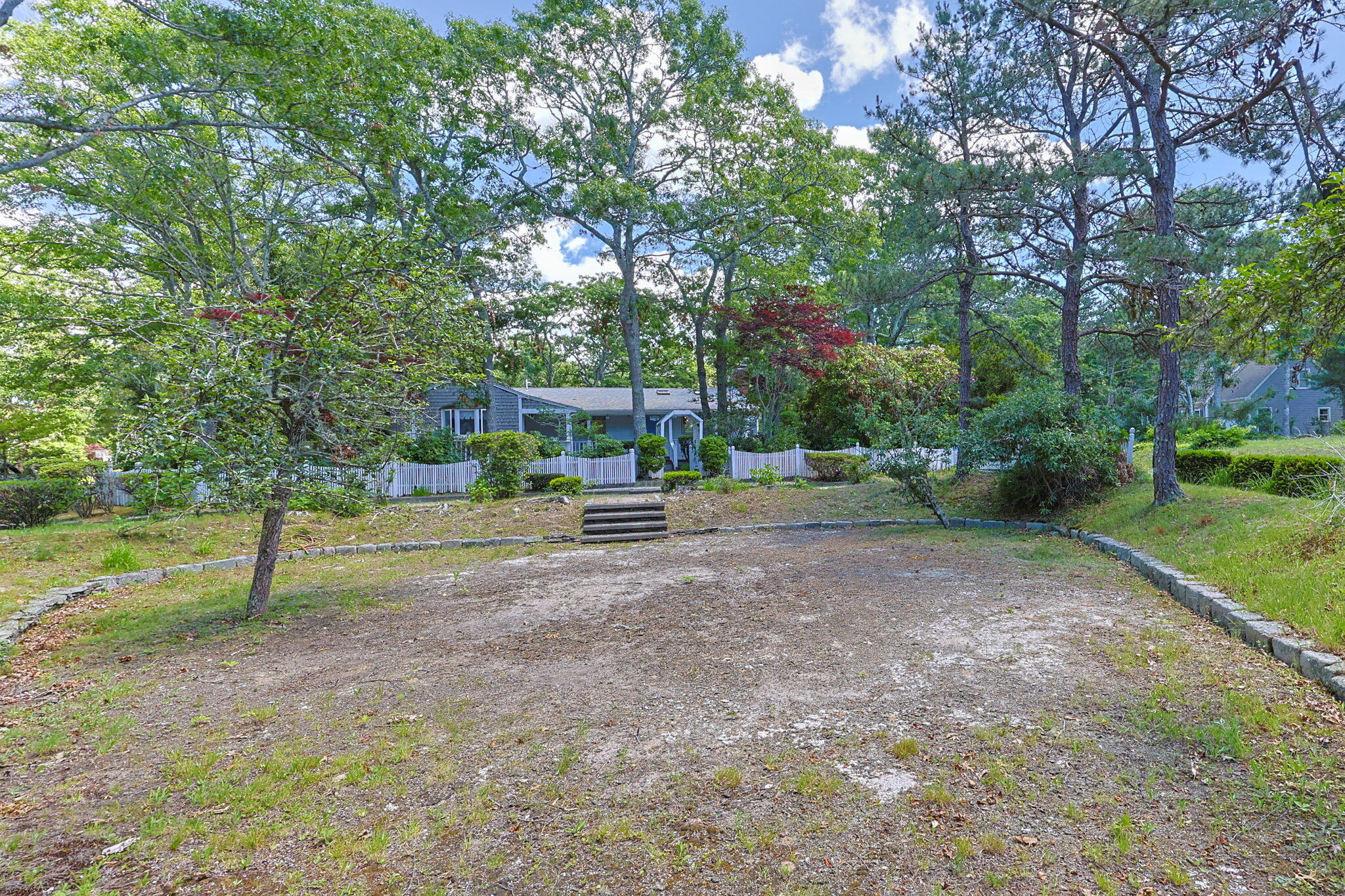 166 James Circle Mashpee MA 02649