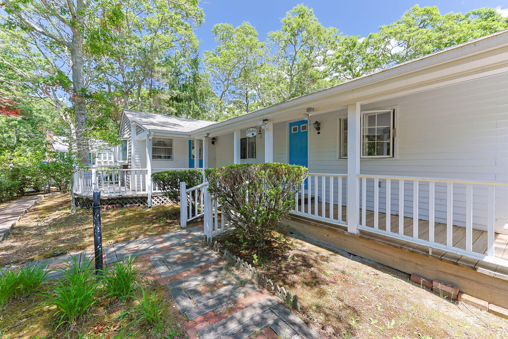 166 James Circle Mashpee MA 02649
