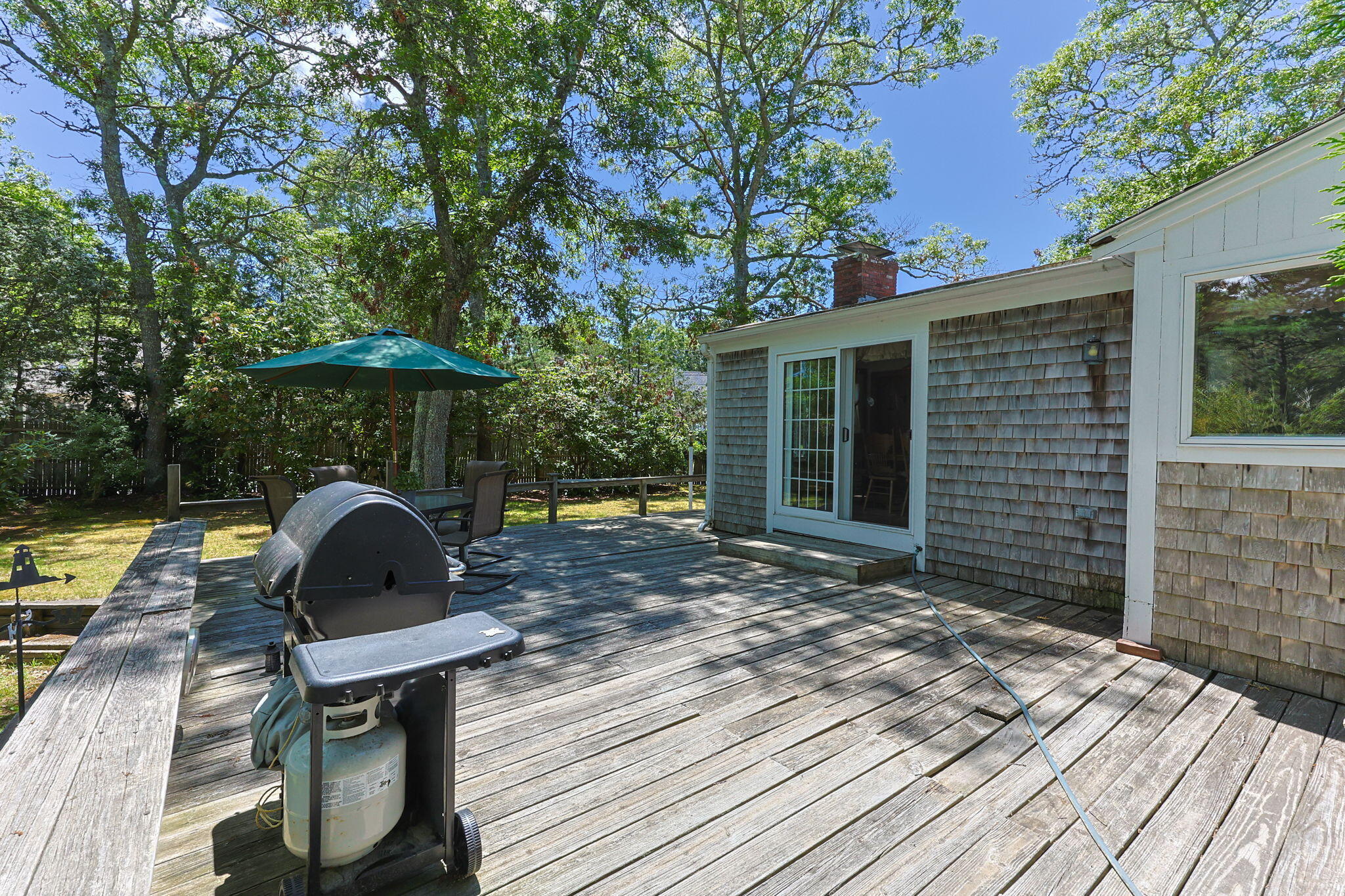 166 James Circle Mashpee MA 02649