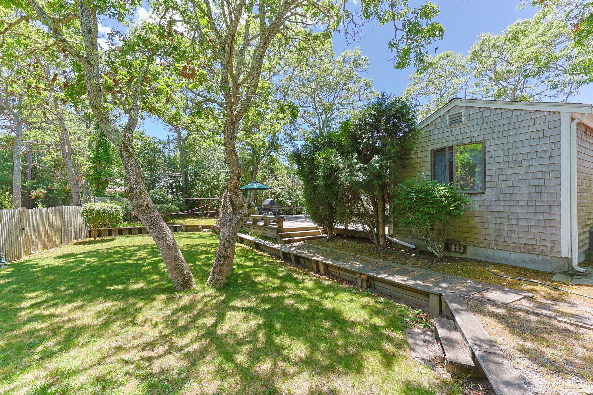 166 James Circle Mashpee MA 02649