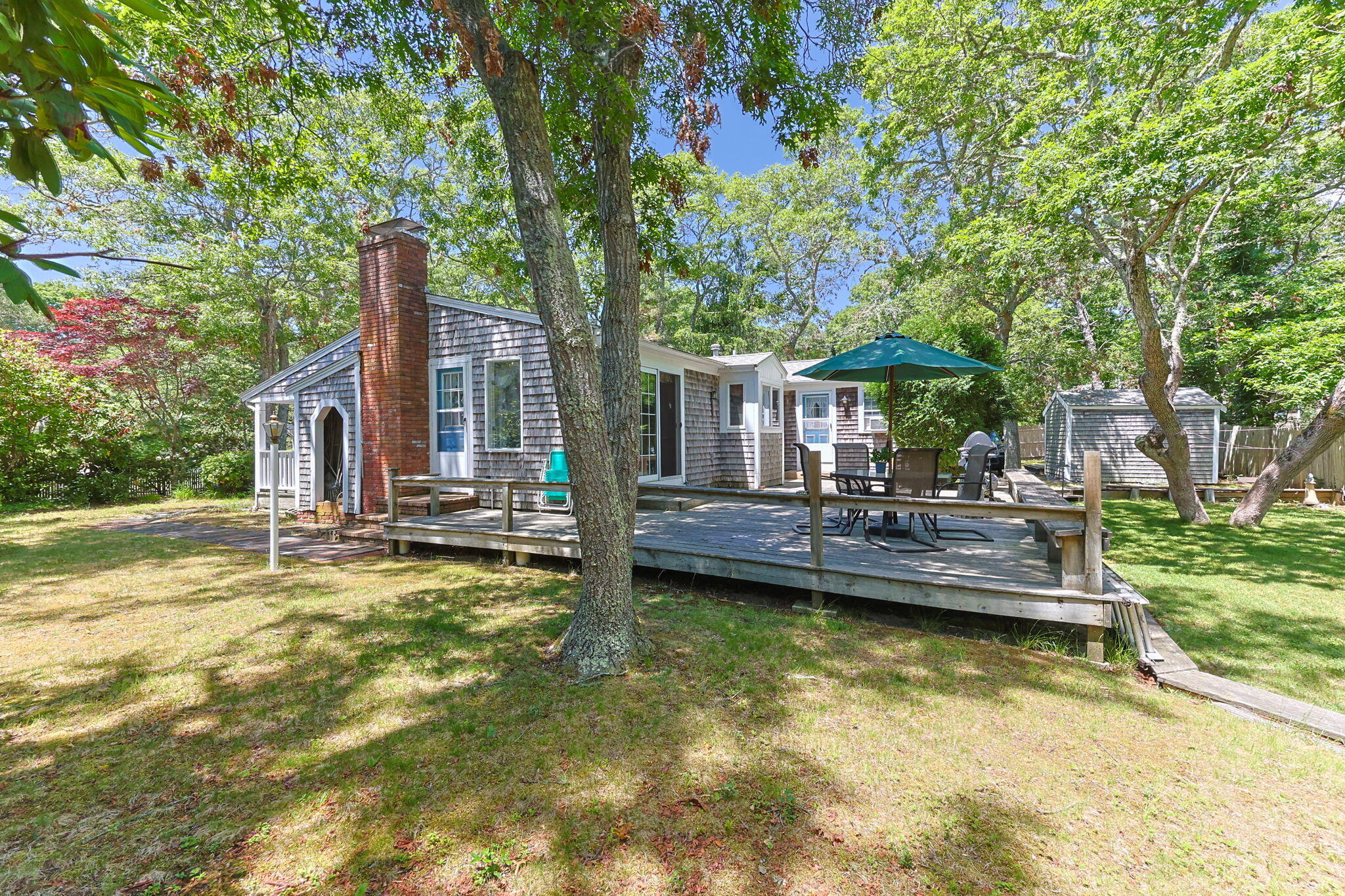 166 James Circle Mashpee MA 02649