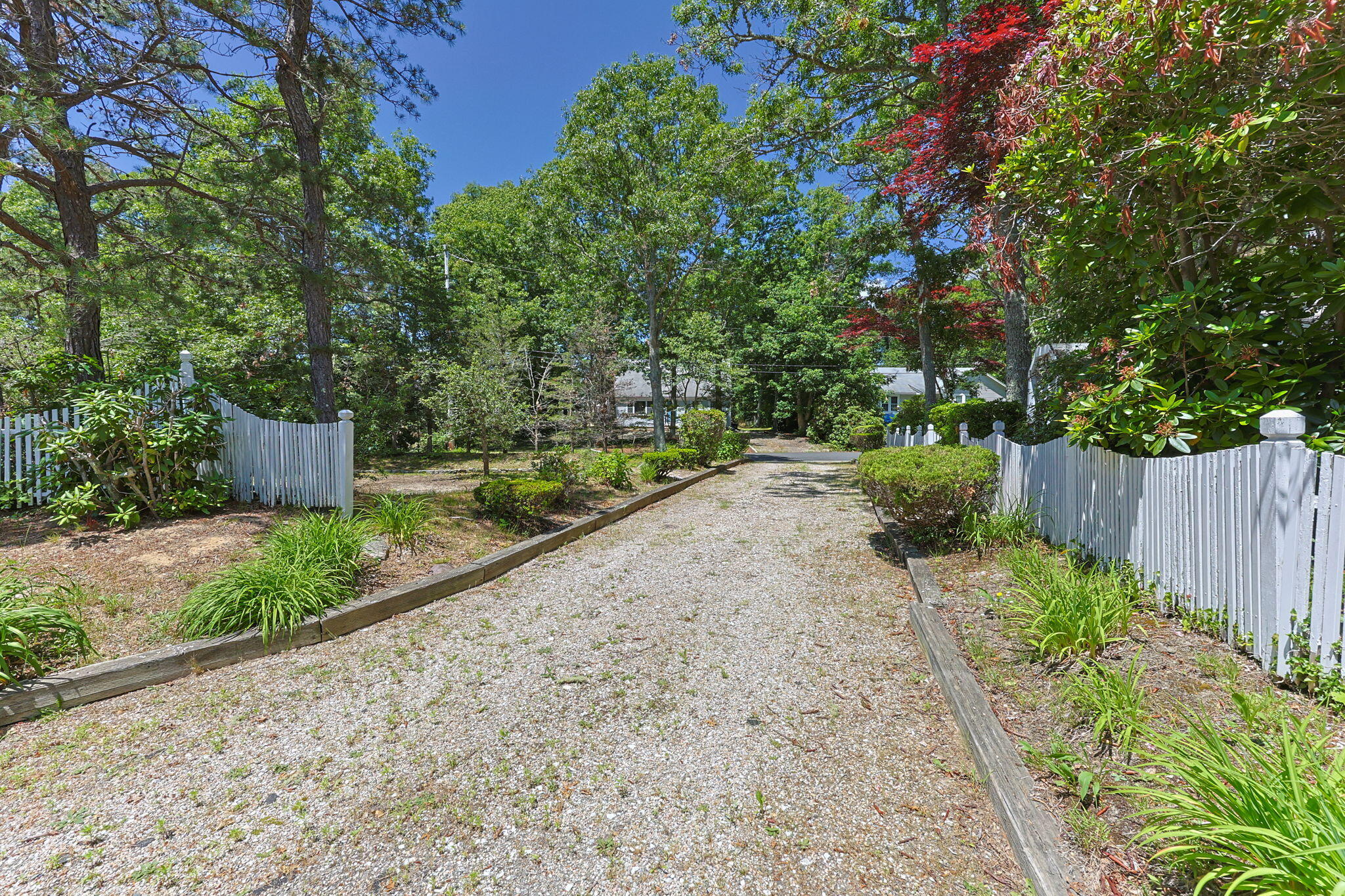 166 James Circle Mashpee MA 02649