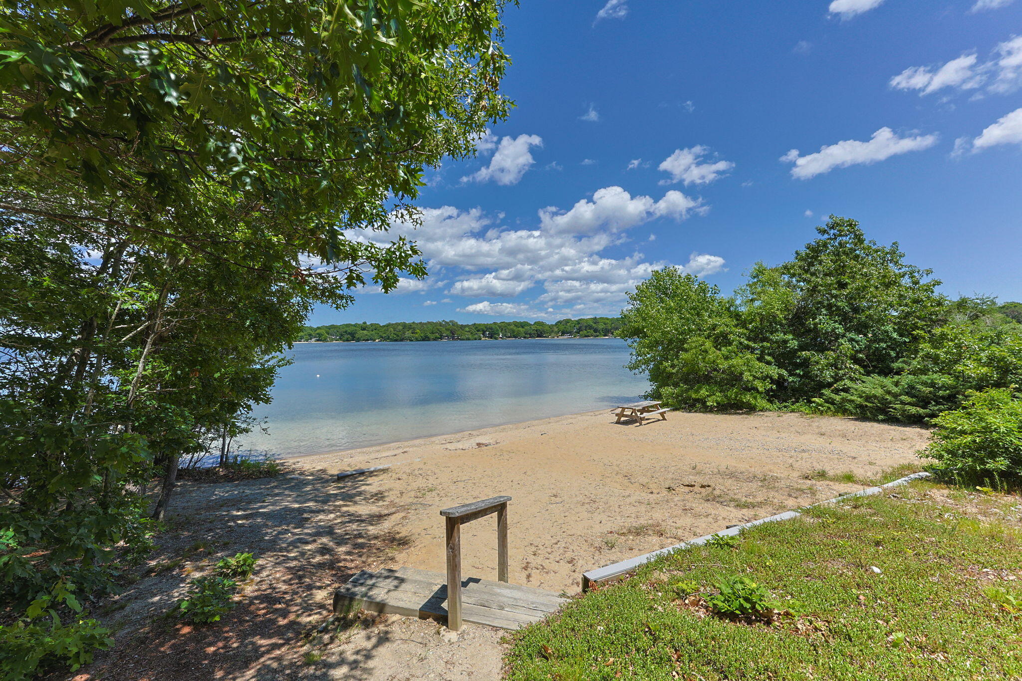 166 James Circle Mashpee MA 02649