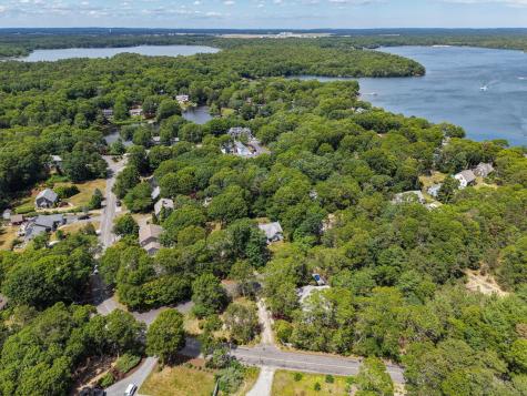 166 James Circle Mashpee MA 02649