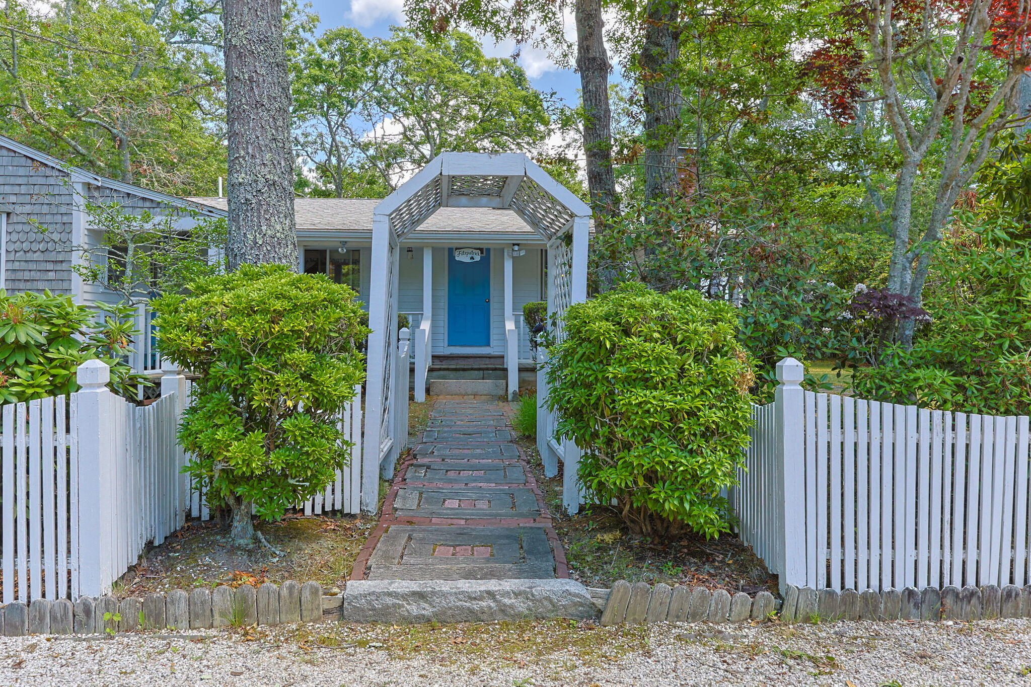 166 James Circle Mashpee MA 02649
