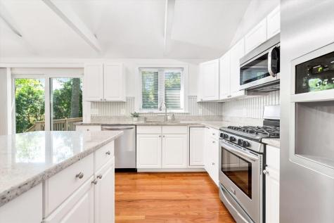 135 Scudder Avenue MA 02601