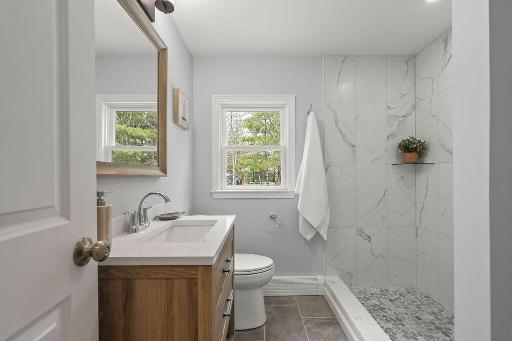 80 Mariner Circle Barnstable MA 02635
