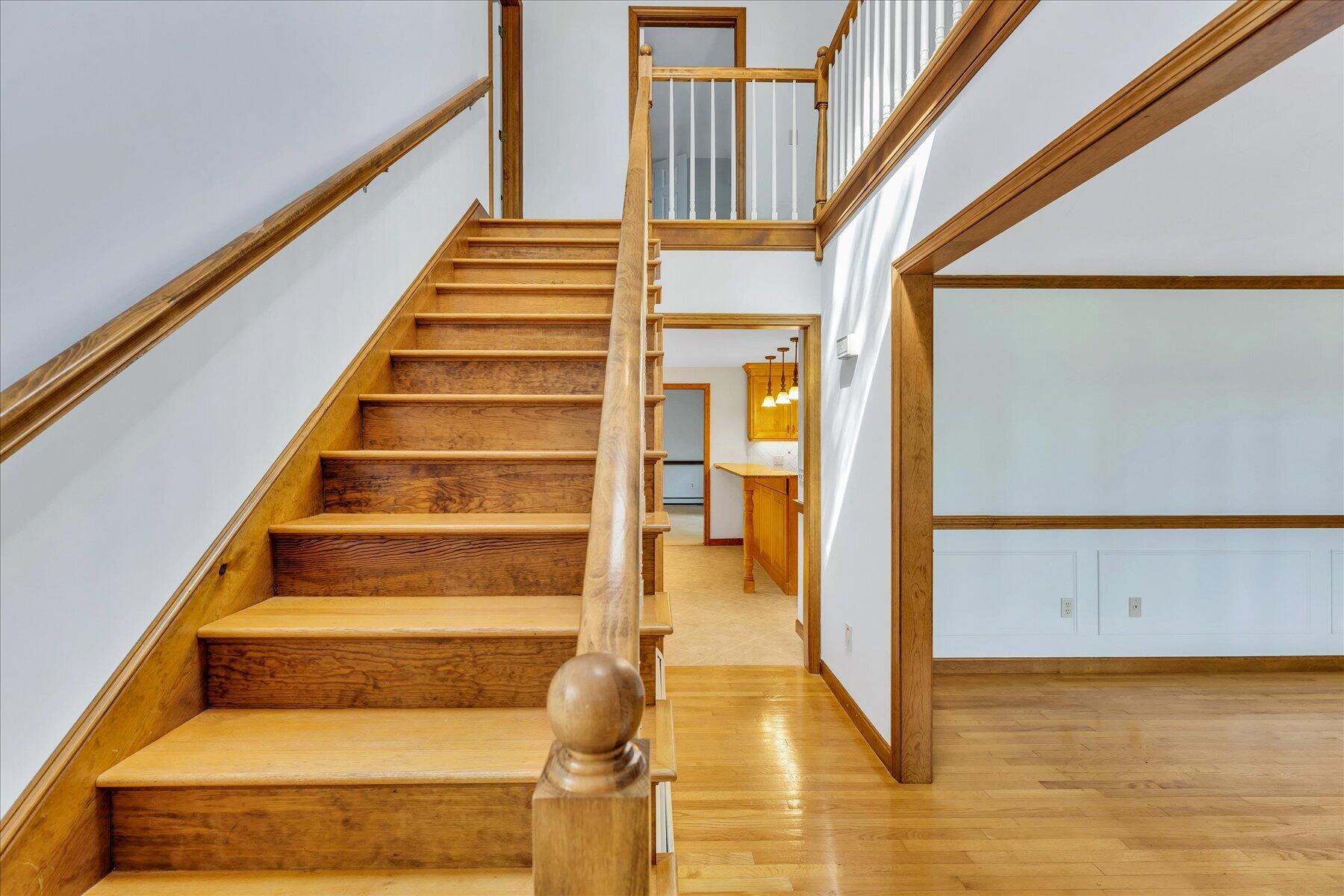 94 Stratford Lane Yarmouth Port MA 02675
