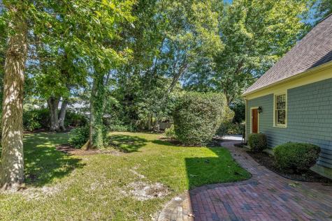 94 Stratford Lane Yarmouth Port MA 02675
