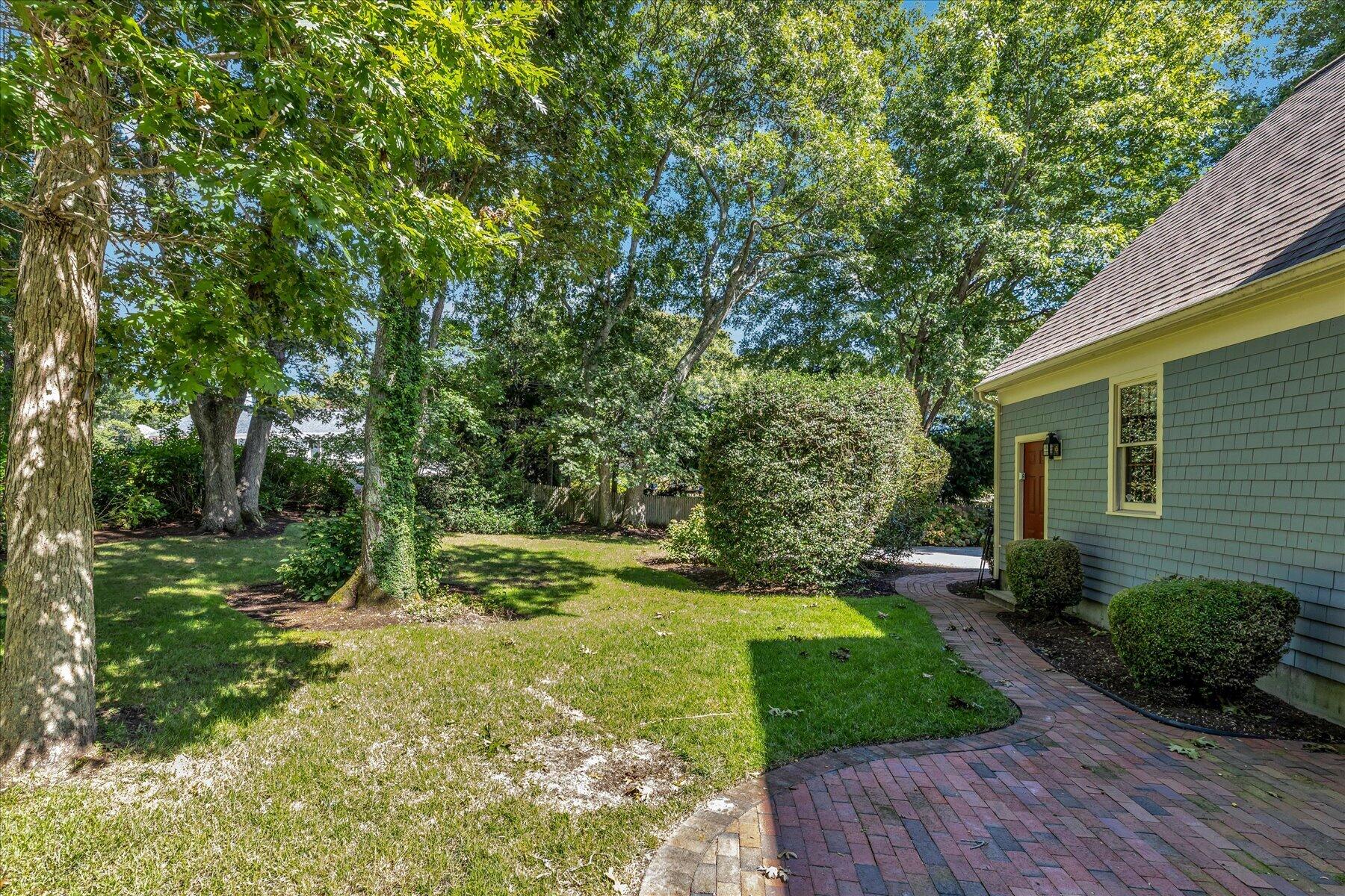 94 Stratford Lane Yarmouth Port MA 02675