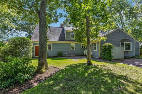 94 Stratford Lane Yarmouth Port MA 02675