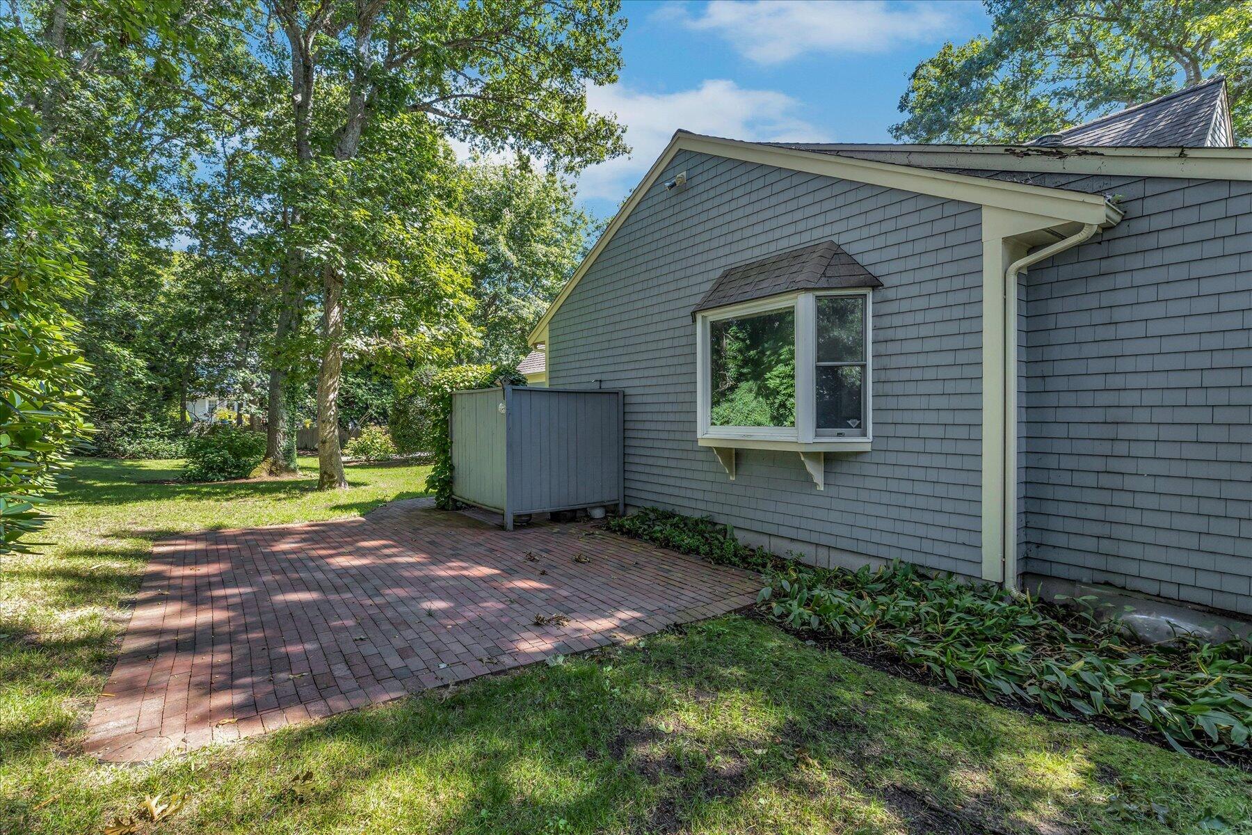 94 Stratford Lane Yarmouth Port MA 02675