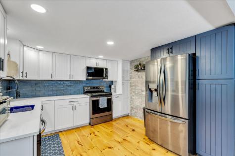 1028 Old Falmouth Road Barnstable MA 02648