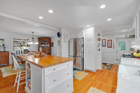 152 Namequoit Road MA 02653