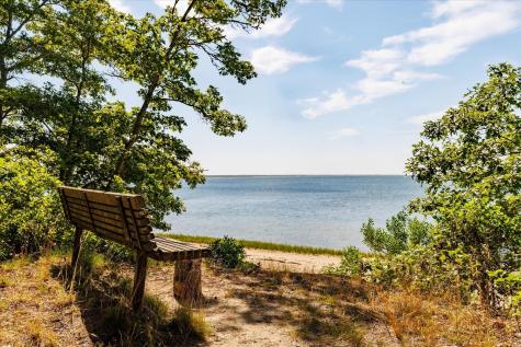 152 Namequoit Road MA 02653