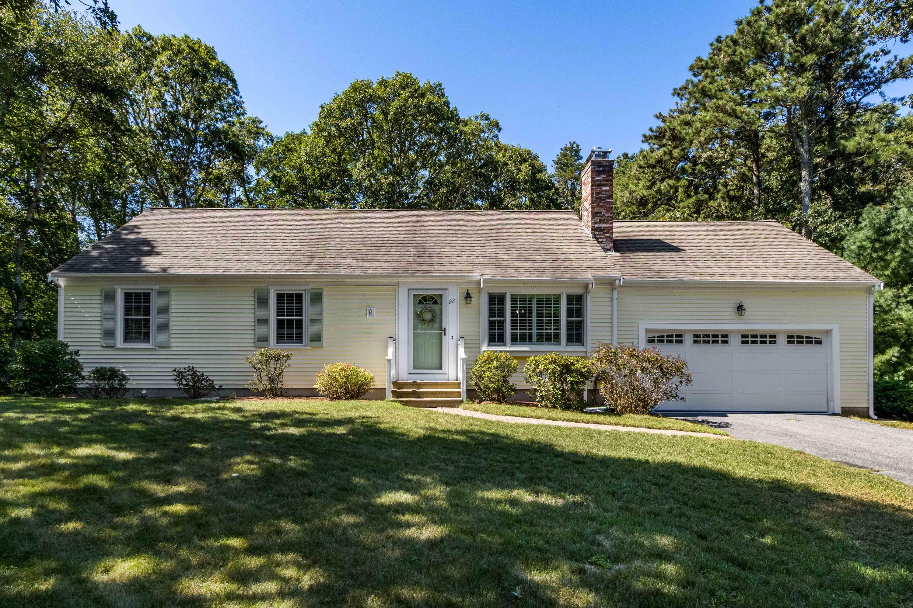 22 Rocky Way Harwich MA 02645