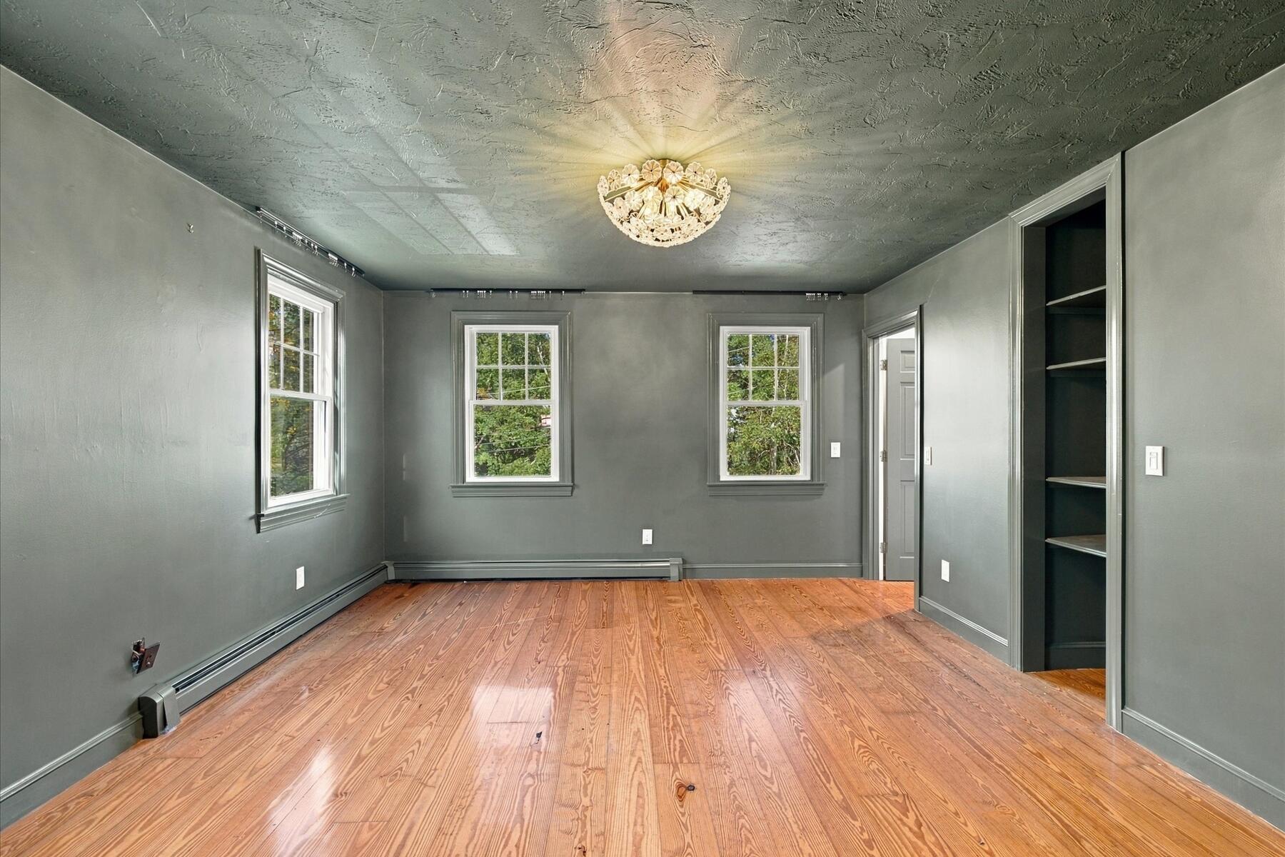 6 Luigi Avenue Sagamore Beach MA 02562