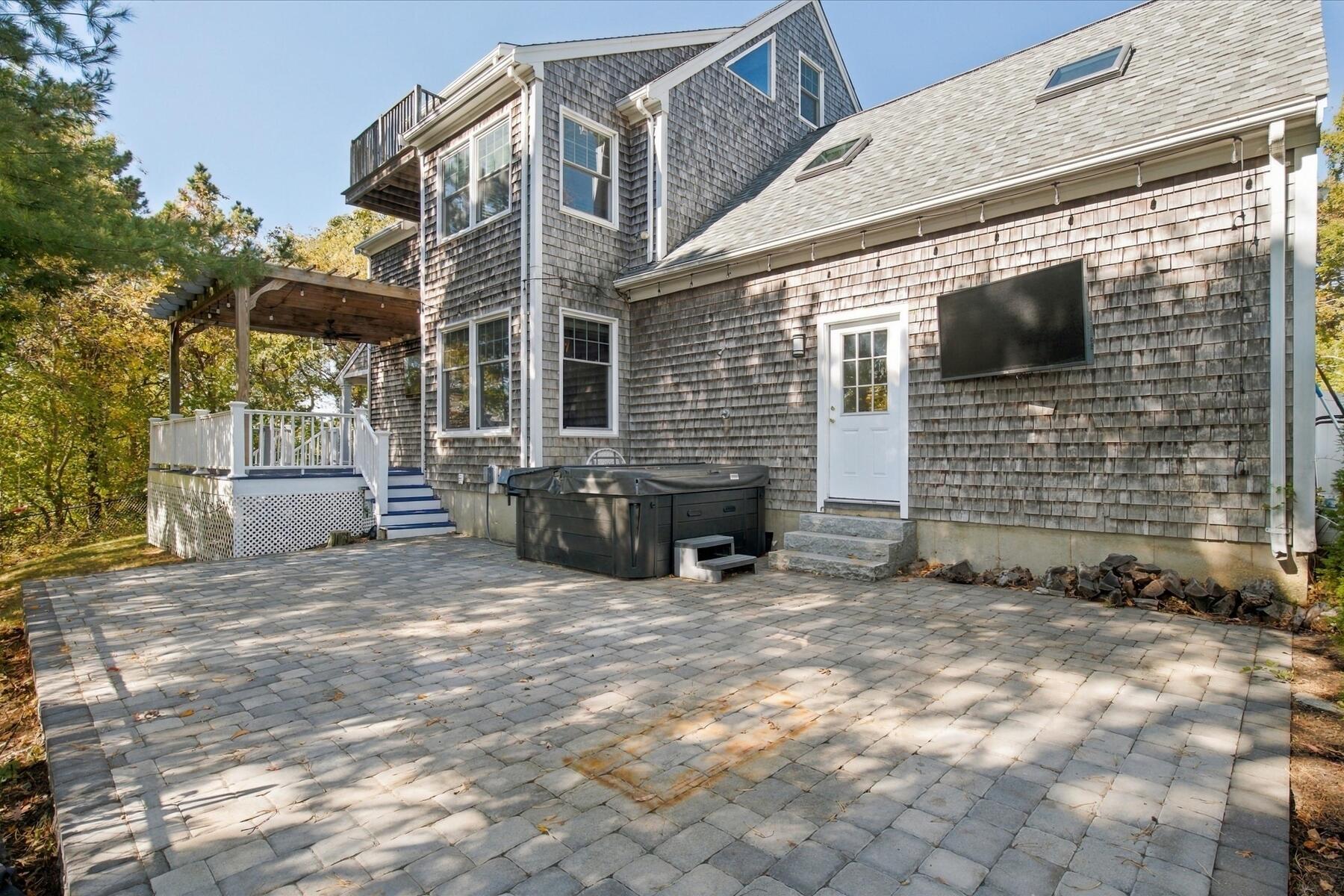 6 Luigi Avenue Sagamore Beach MA 02562