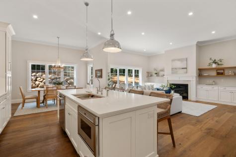 24 Country Farm Road Forestdale MA 02644